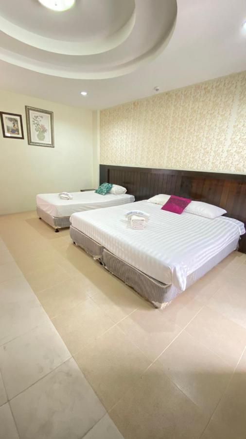 Hill Side Patong Hotel Exterior photo