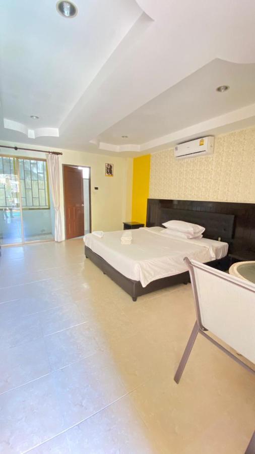 Hill Side Patong Hotel Exterior photo