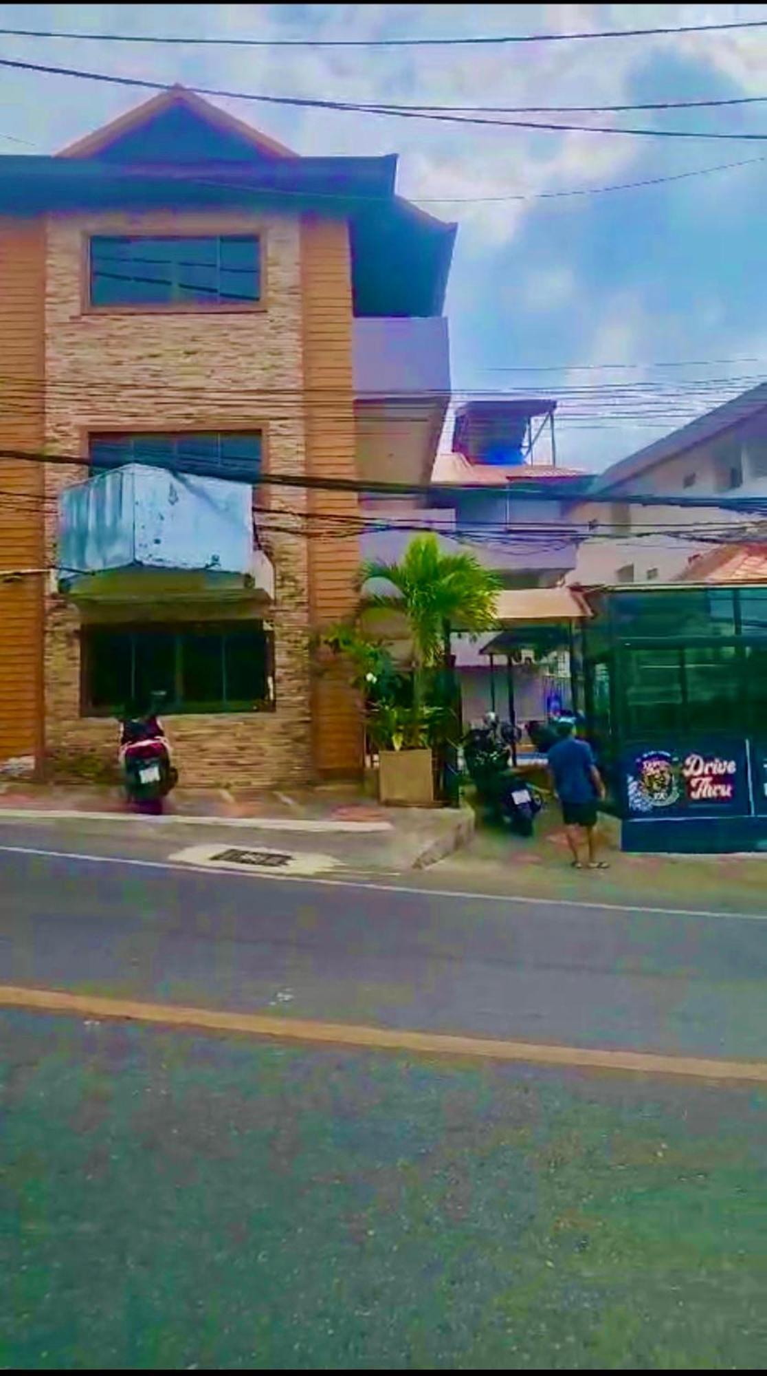 Hill Side Patong Hotel Exterior photo